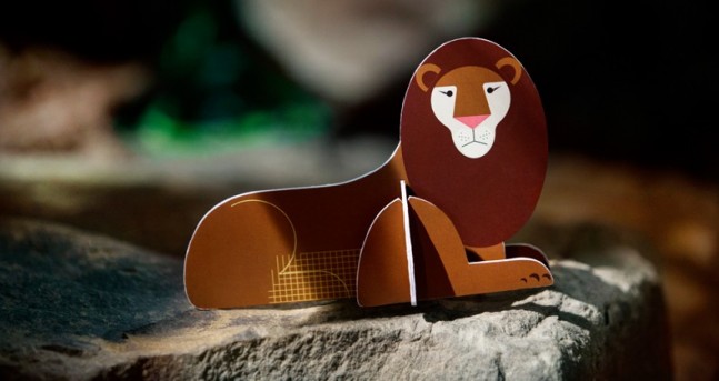 Carte popup en carton - Lion - Kidsonroof